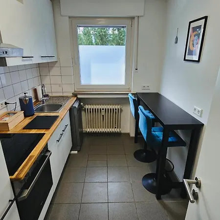 Zentral, Gemuetlich, Waldnah Apartment